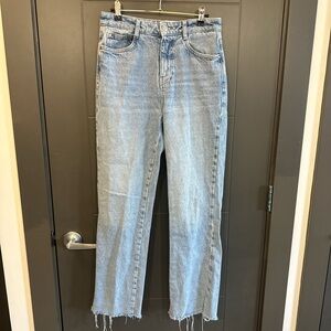 Women's Light Blue Zara Frayed Hem Jeans